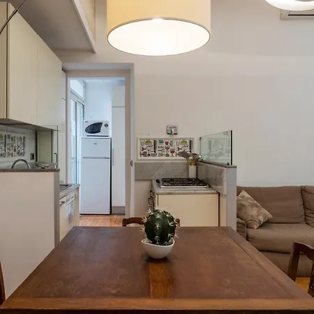 Piazza San Cosimato & Trastevere Apartment